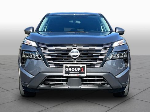 Used 2026 Nissan Rogue SV FWD image 4