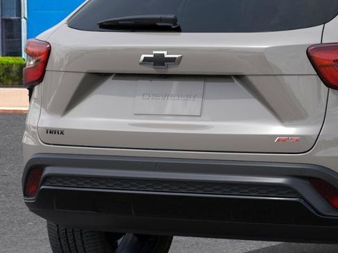 New 2026 Chevrolet Trax RS FWD image 40