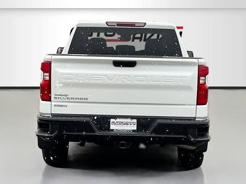 Used 2025 Chevrolet Silverado 1500 W/T w/ WT Value Package AWD/4WD image 6