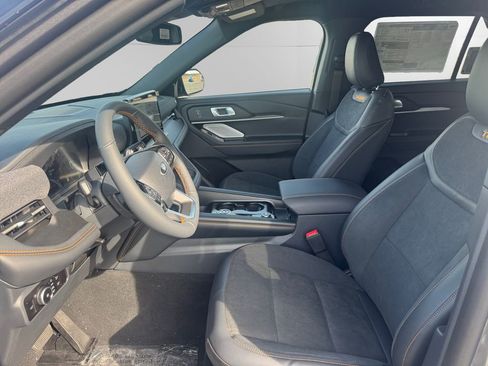 New 2026 Ford Explorer Tremor image 9