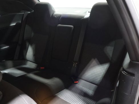 Used 2022 Dodge Challenger GT image 17