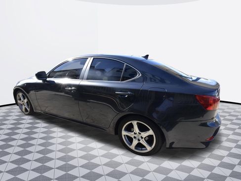 Used 2007 Lexus IS 250 RWD image 2