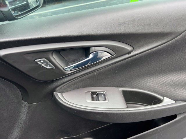 Used 2020 Chevrolet Malibu RS FWD image 32