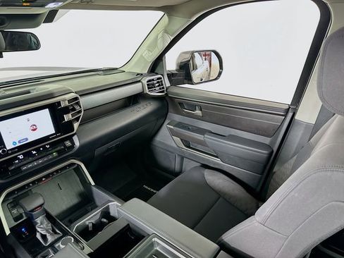 Used 2022 Toyota Tundra SR5 w/ TRD Off-Road Package image 27