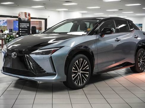 Certified 2023 Lexus RZ 450e Premium w/ Accessory Package (P5) AWD/4WD image 3