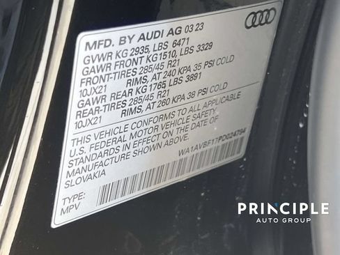 Used 2023 Audi Q8 Premium AWD/4WD image 34