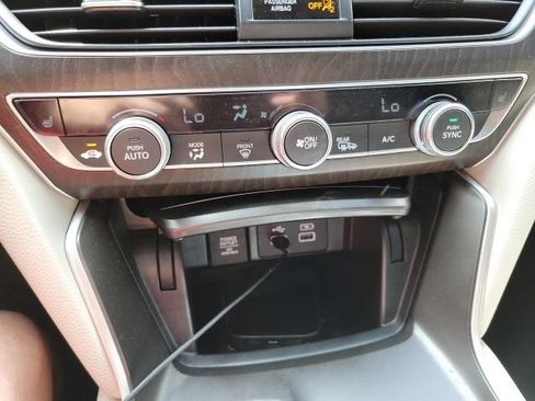 Used 2022 Honda Accord EX-L image 14