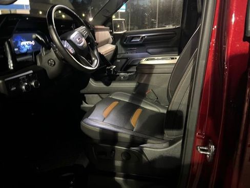 Used 2022 GMC Sierra 1500 AT4 w/ AT4 Premium Package image 3