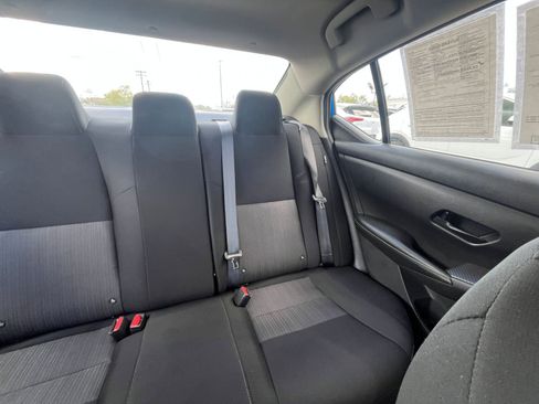 Used 2025 Nissan Sentra SV image 35