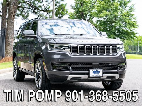 Used 2022 Jeep Wagoneer Series III w/ Premium Group I RWD image 3