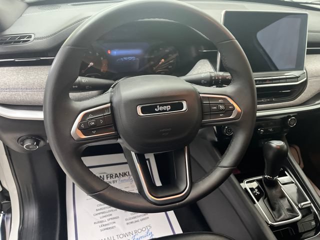 Used 2024 Jeep Compass Latitude AWD/4WD image 15