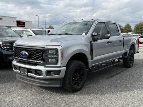 Used 2023 Ford F250 XL w/ STX Appearance Package image 9