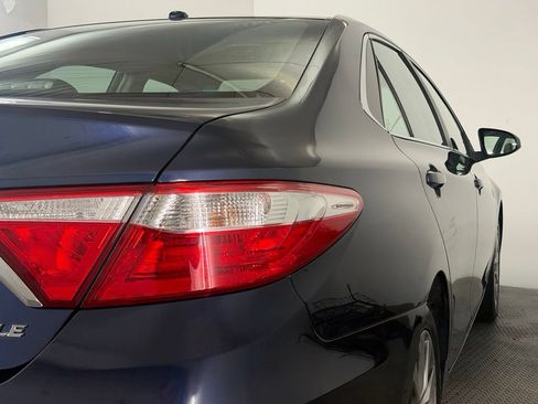 Used 2017 Toyota Camry SE FWD image 62