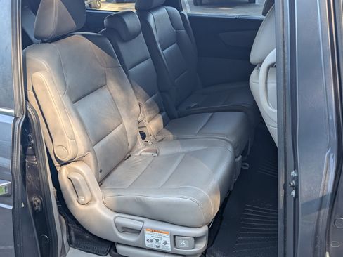 Used 2016 Honda Odyssey EX-L image 22