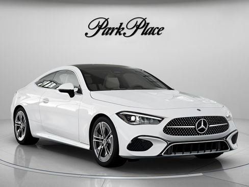 Certified 2026 Mercedes-Benz CLE 300 4MATIC Coupe image 33