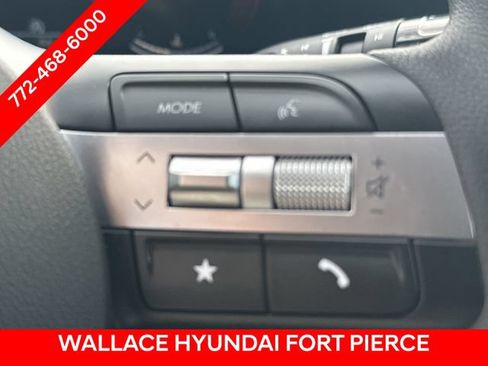 Used 2025 Hyundai Tucson SE FWD image 26