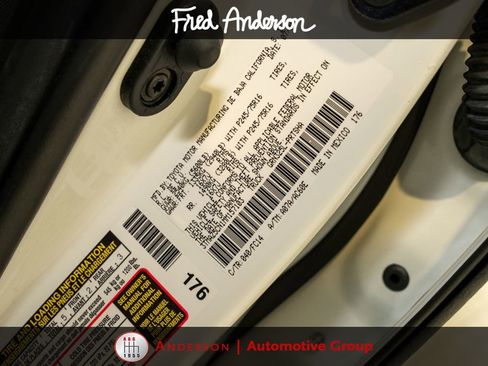 Used 2021 Toyota Tacoma SR5 RWD image 18