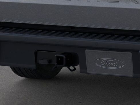 New 2025 Ford Maverick XLT w/ XLT Luxury Package FWD image 23