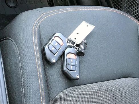 Used 2022 Jeep Gladiator Mojave w/ Trailer Tow Package image 33