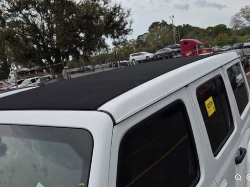 Used 2022 Jeep Wrangler Unlimited Sahara 4xe w/ Safety Group image 3