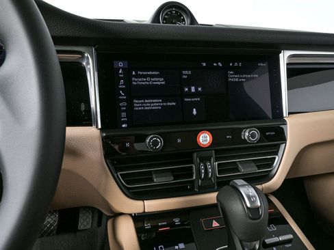 New 2026 Porsche Macan Turbo AWD/4WD image 11