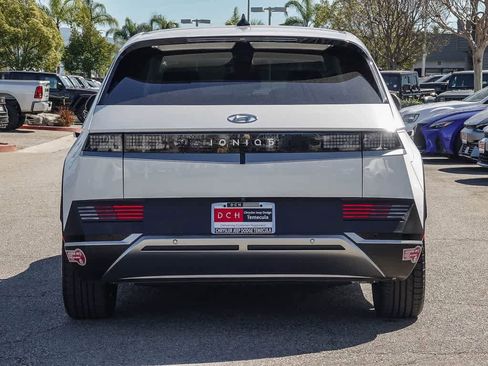 Used 2024 Hyundai Ioniq 5 SEL image 5