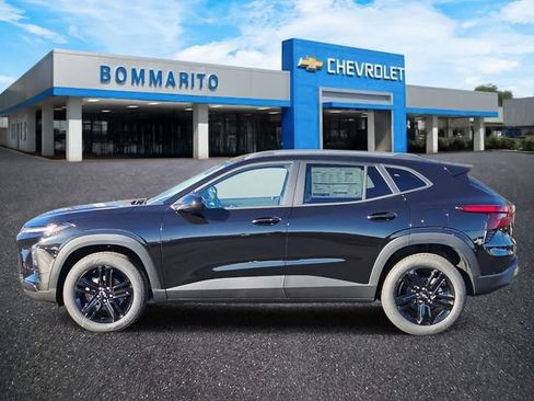 New 2026 Chevrolet Trax ACTIV w/ Driver Confidence Package image 2