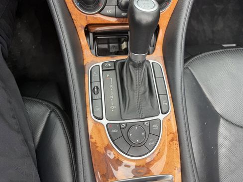 Used 2007 Mercedes-Benz SL 550 image 26