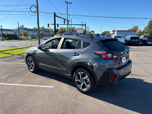 Used 2024 Subaru Crosstrek 2.0i Premium AWD/4WD image 7