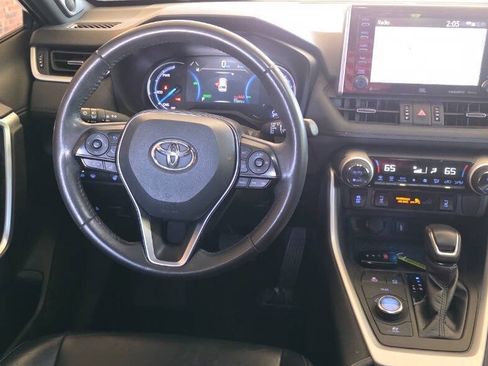 Used 2020 Toyota RAV4 XSE w/ XSE Grade Weather Package AWD/4WD image 28