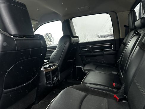 Used 2022 RAM 3500 Laramie image 10