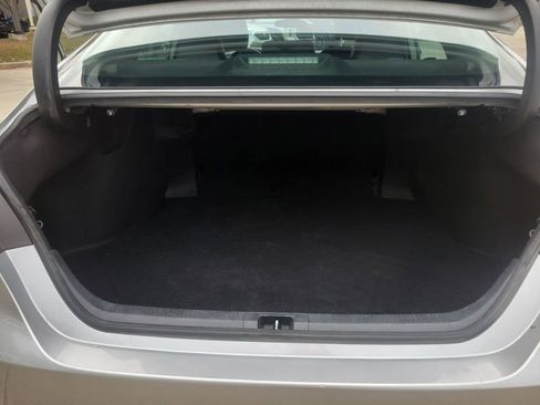 Certified 2021 Toyota Camry SE image 27