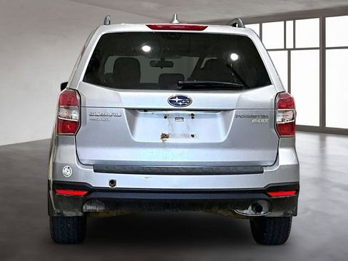 Used 2016 Subaru Forester 2.5i Premium AWD/4WD image 5