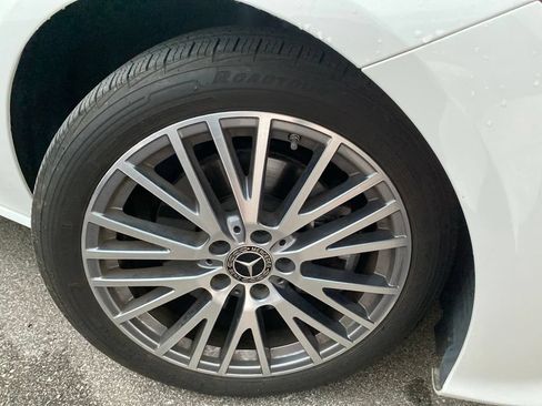 Used 2023 Mercedes-Benz CLA 250 image 12