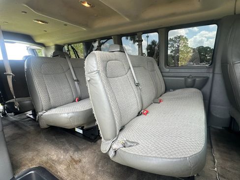 Used 2017 Chevrolet Express 3500 LT w/ LT Preferred Equipment Group RWD image 14