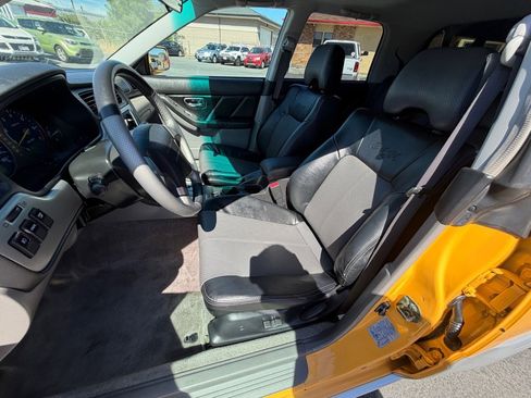 Used 2003 Subaru Baja AWD/4WD image 9