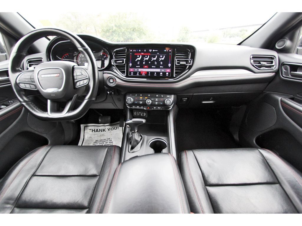 Used 2024 Dodge Durango GT RWD image 10
