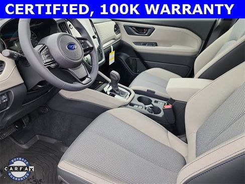 Used 2025 Subaru Forester Premium image 13