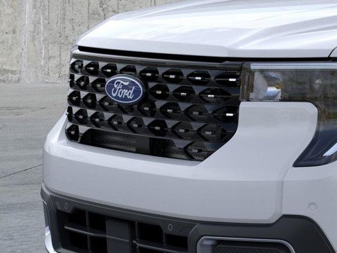 New 2025 Ford Maverick Lariat w/ 4K Tow Package image 18