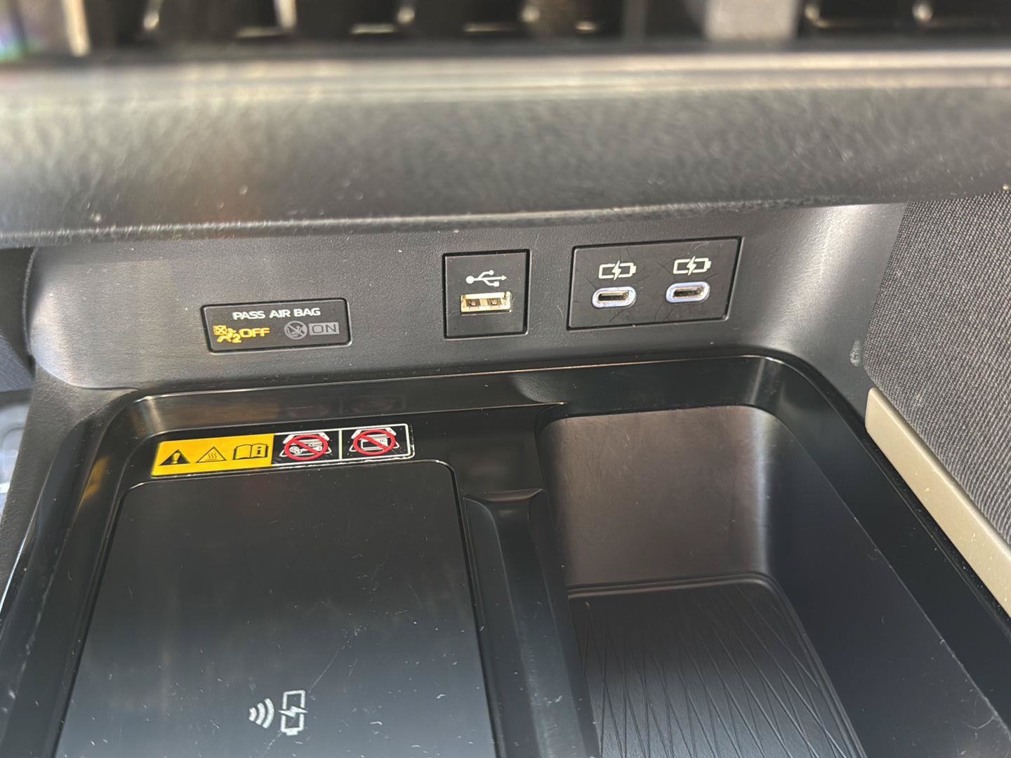 Used 2025 Toyota Camry LE w/ Convenience Package AWD/4WD image 37
