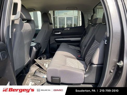 Used 2020 Toyota Tundra SR5 w/ TRD Off-Road Package AWD/4WD image 15