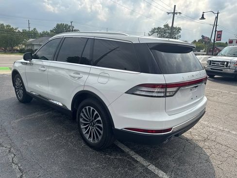 Used 2023 Lincoln Aviator AWD w/ Premium Package image 6