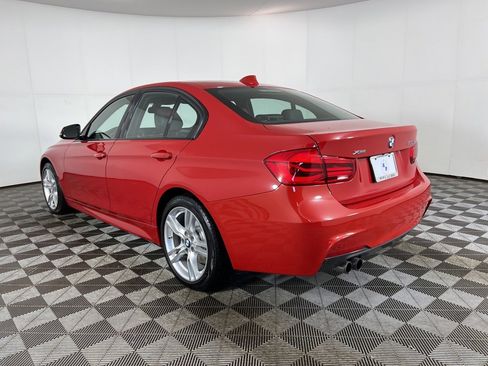 Used 2017 BMW 330i xDrive Sedan image 11