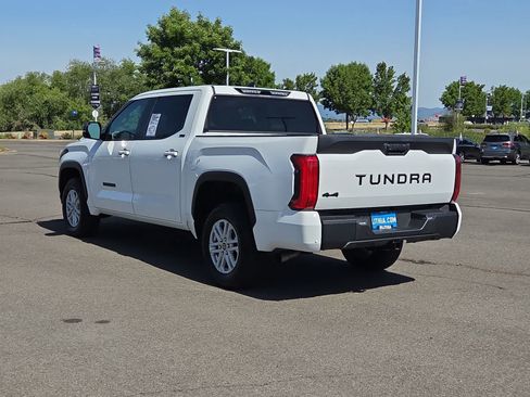Used 2024 Toyota Tundra SR5 w/ SR5 Premium Package AWD/4WD image 12