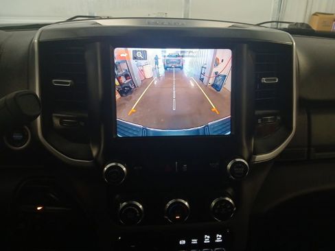 Used 2024 RAM 2500 Big Horn w/ Off Road Package AWD/4WD image 25