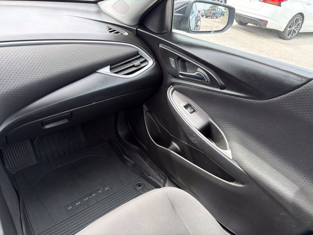 Used 2023 Chevrolet Malibu LT FWD image 20
