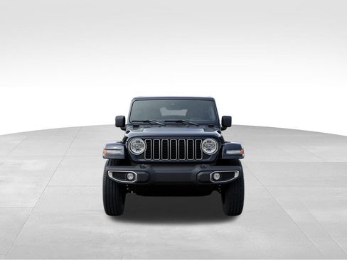New 2025 Jeep Wrangler Unlimited Sahara AWD/4WD image 7