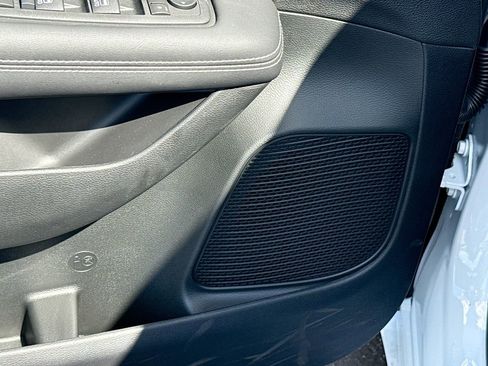 New 2026 Chrysler Pacifica Limited w/ S Appearance Package FWD image 19