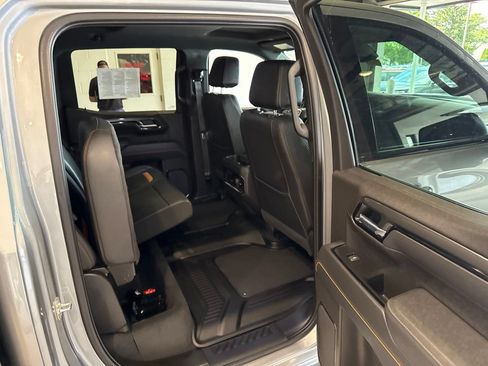 Used 2025 GMC Sierra 1500 AT4 w/ AT4 Premium Package AWD/4WD image 16