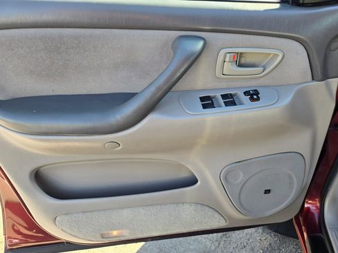 Used 2006 Toyota Tundra SR5 image 9